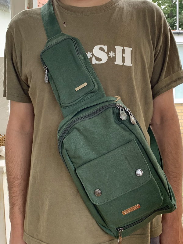 Looking for a better bag? Sash is the ten-pocket, hands-free wonder bag  that will revolutionize your life! It's mega organize… | Leather sash, Bags,  Classic leather